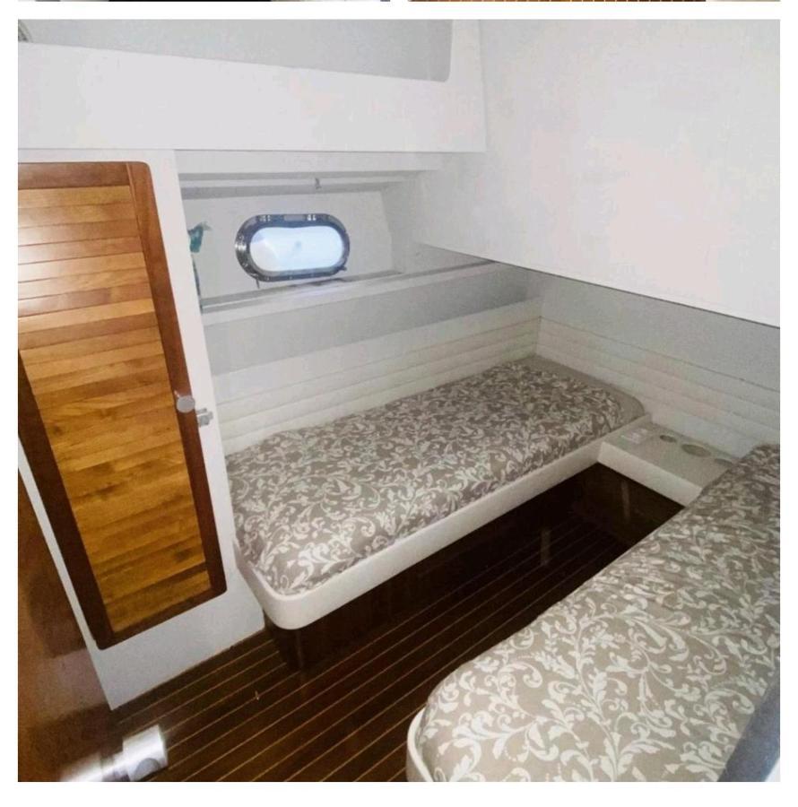 Voyager Hotel Sant Adria de Besos Luaran gambar