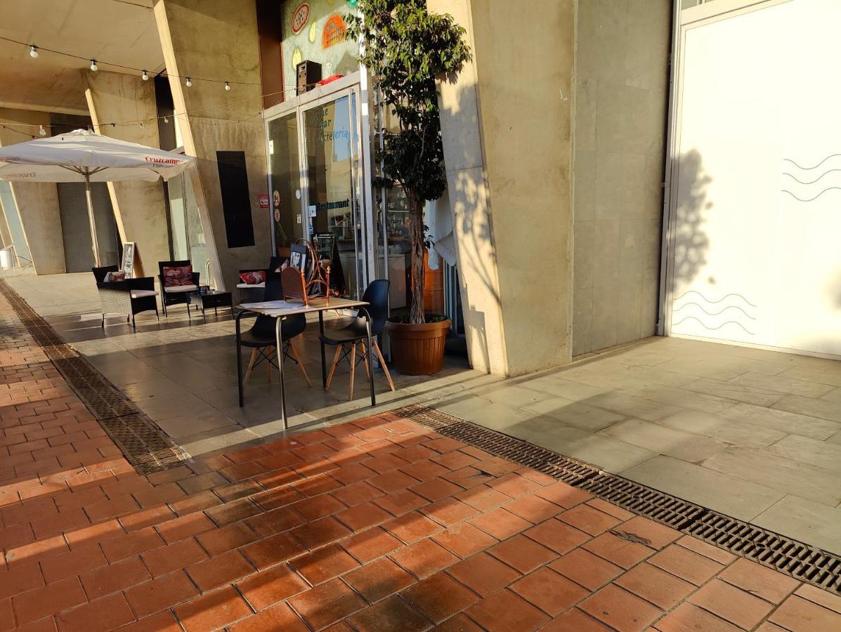 Voyager Hotel Sant Adria de Besos Luaran gambar